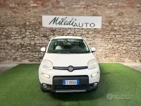 Usata Fiat Panda 4x4 S 75 CV (55 kW) 2013 Bianco Utilitaria