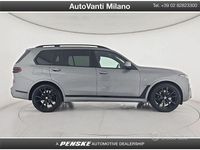 Usata BMW X7 M Sport 352 CV (258 kW) 2024 Grigio SUV