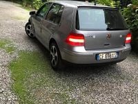 Usata VW Golf IV 100 CV (73 kW) 2003 Grigio Utilitaria