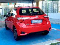 Usata Toyota Yaris 72 CV (52 kW) 2020 Rosso Berlina