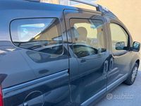 Käytetty Fiat Qubo Trekking 77 HP (56 kW) 2013 Tila-auto