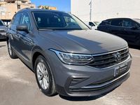 Usata VW Tiguan Life 150 CV (110 kW) 2024 Grigio SUV