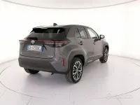 Usata Toyota Yaris Cross Lounge 92 CV (67 kW) 2022 Grigio SUV