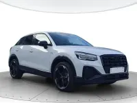 Usata Audi Q2 Comfort 116 CV (85 kW) 2024 Bianco ghiaccio metallizzato SUV