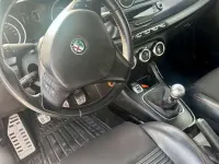 Usata Alfa Romeo Giulietta 105 CV (77 kW) 2011 Grigio Utilitaria