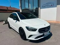 Usata Mercedes B180 116 CV (85 kW) 2020 Bianco Utilitaria