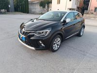 Usata Renault Captur Intens 101 CV (74 kW) 2020 Nero SUV
