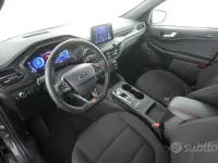 Usata Ford Kuga ST-Line 152 CV (111 kW) 2023 Magnetic grey  metallizzato SUV