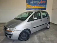 Usata Fiat Idea Emotion 69 CV (50 kW) 2005 Grigio Monovolume