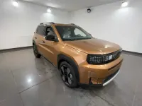 Nuova Fiat Grande Panda La Prima 100 CV (73 kW) 2025 724  bronzo luna Utilitaria