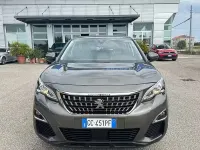 Usata Peugeot 3008 Business-Line 131 CV (96 kW) 2020 Verde SUV