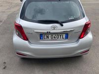 usata Toyota Yaris 1.0 5 porte Active 65.000 Km Neopaten