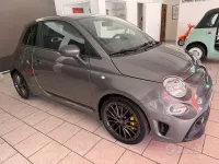 Usata Abarth 695 180 CV (132 kW) 2023 Grigio Utilitaria