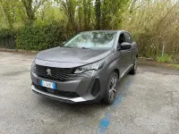 Begagnad Peugeot 3008 Allure 131 HK (96 kW) 2022 Grå SUV