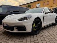 Usata Porsche Panamera 330 CV (242 kW) 2017 Bianco Coupé