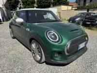 Usata Mini Cooper SE 75 kW (102 CV) 2020 Verde Utilitaria
