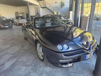 Usata Alfa Romeo Spider 150 CV (110 kW) 2002 Nero Cabrio
