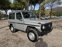 Usata Mercedes 200 109 CV (80 kW) 1987 Grigio Station wagon