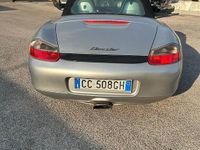 Usata Porsche Boxster 220 CV (161 kW) 2002 Grigio Cabrio