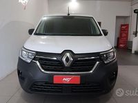 Usata Renault Kangoo 116 CV (85 kW) 2023 Bianco Monovolume