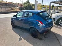 Usata Lancia Ypsilon 69 CV (50 kW) 2022 Blu Utilitaria