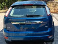 Usata Ford Focus Titanium 116 CV (85 kW) 2008 Bluazzurro Berlina