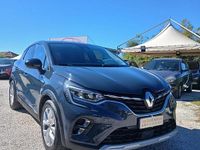 Usata Renault Captur Intens 101 CV (74 kW) 2022 Grigio SUV