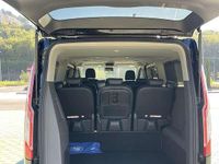 Usata Ford Tourneo Active 170 CV (125 kW) 2024 Nero Monovolume