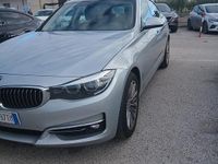 Usata BMW 318 Luxury Line 149 CV (109 kW) 2019 Grigio Berlina