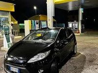 Usata Ford Fiesta Titanium 68 CV (50 kW) 2010 Utilitaria