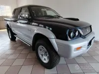 Usata Mitsubishi L200 116 CV (85 kW) 2002 Grigio Pick-up