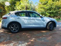 Usata Alfa Romeo Stelvio Sprint 190 CV (139 kW) 2021 Argento SUV