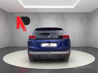 Usata Peugeot 3008 Allure 130 CV (95 kW) 2019 Blu SUV