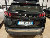 Usata Peugeot 3008 131 CV (96 kW) 2019 Nero SUV