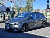 Usata Mercedes B200 AMG Line Premium 150 CV (110 kW) 2023 Grigio metallizzato Monovolume