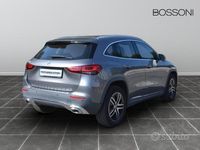 Usata Mercedes GLA200 150 CV (110 kW) 2020 Grigio SUV