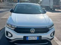 Usata VW T-Roc Sportline 110 CV (80 kW) 2023 Bianco SUV