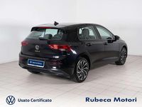 Usata VW Golf VIII Life 110 CV (80 kW) 2022 Nero Berlina