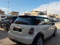 Usata Mini Cooper D 110 CV (80 kW) 2009 Beige Utilitaria