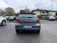 Usata VW Polo Comfortline 70 CV (51 kW) 2014 Grigio Berlina