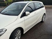 Usata Mercedes B180 Executive 109 CV (80 kW) 2013 Bianco Utilitaria