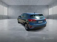 Usata Ford Focus Business Edition 120 CV (88 kW) 2022 Blu Berlina