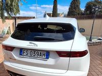 Usata Jaguar E-Pace R-Dynamic 150 CV (110 kW) 2018 Bianco SUV