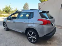 Usata Peugeot 2008 Allure 120 CV (88 kW) 2015 Grigio SUV