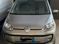 Usata VW up! 75 CV (55 kW) 2015 Grigio Utilitaria