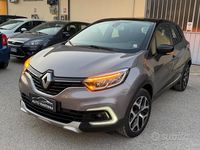 Usata Renault Captur Initiale Paris 110 CV (80 kW) 2018 Grigio SUV
