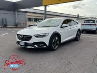 Usata Opel Insignia Country Tourer Exklusiv 170 CV (125 kW) 2018 Bianco Station wagon
