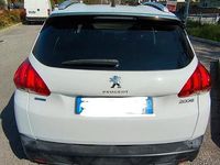 Usata Peugeot 2008 Allure 99 CV (72 kW) 2015 Bianco SUV