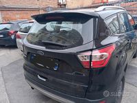 Usata Ford Kuga S 120 CV (88 kW) 2018 Nero SUV