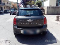 Usata Mini Cooper D Countryman 112 CV (82 kW) 2011 Grigio SUV